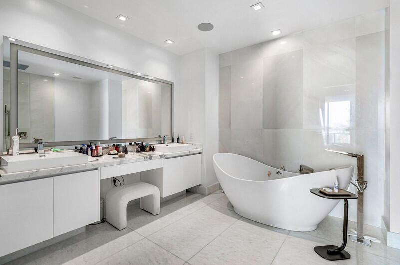 PARQUE TOWERS - Residential