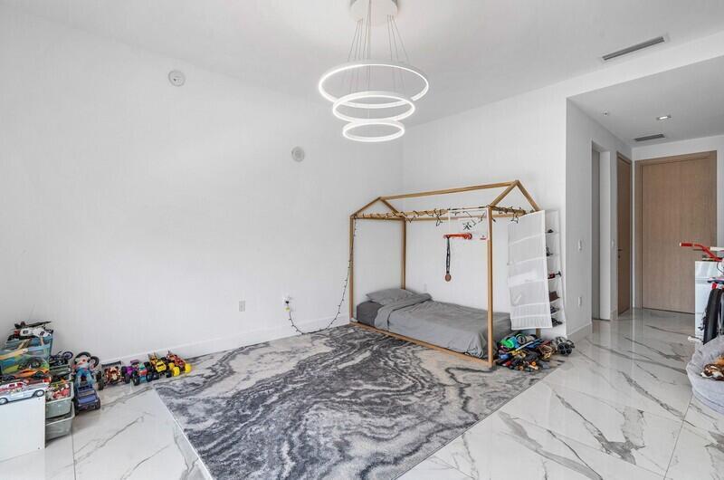 PARQUE TOWERS - Residential