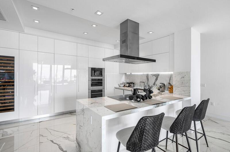 PARQUE TOWERS - Residential