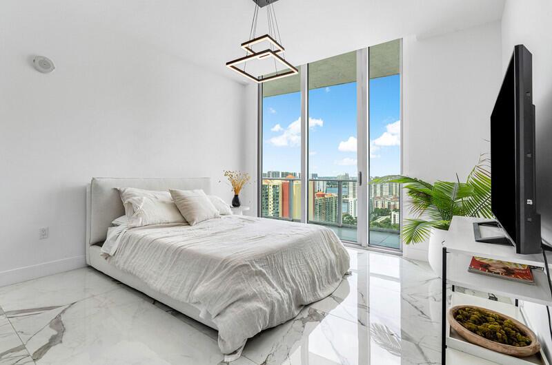 PARQUE TOWERS - Residential