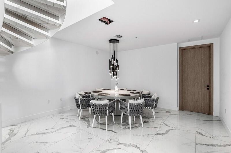 PARQUE TOWERS - Residential