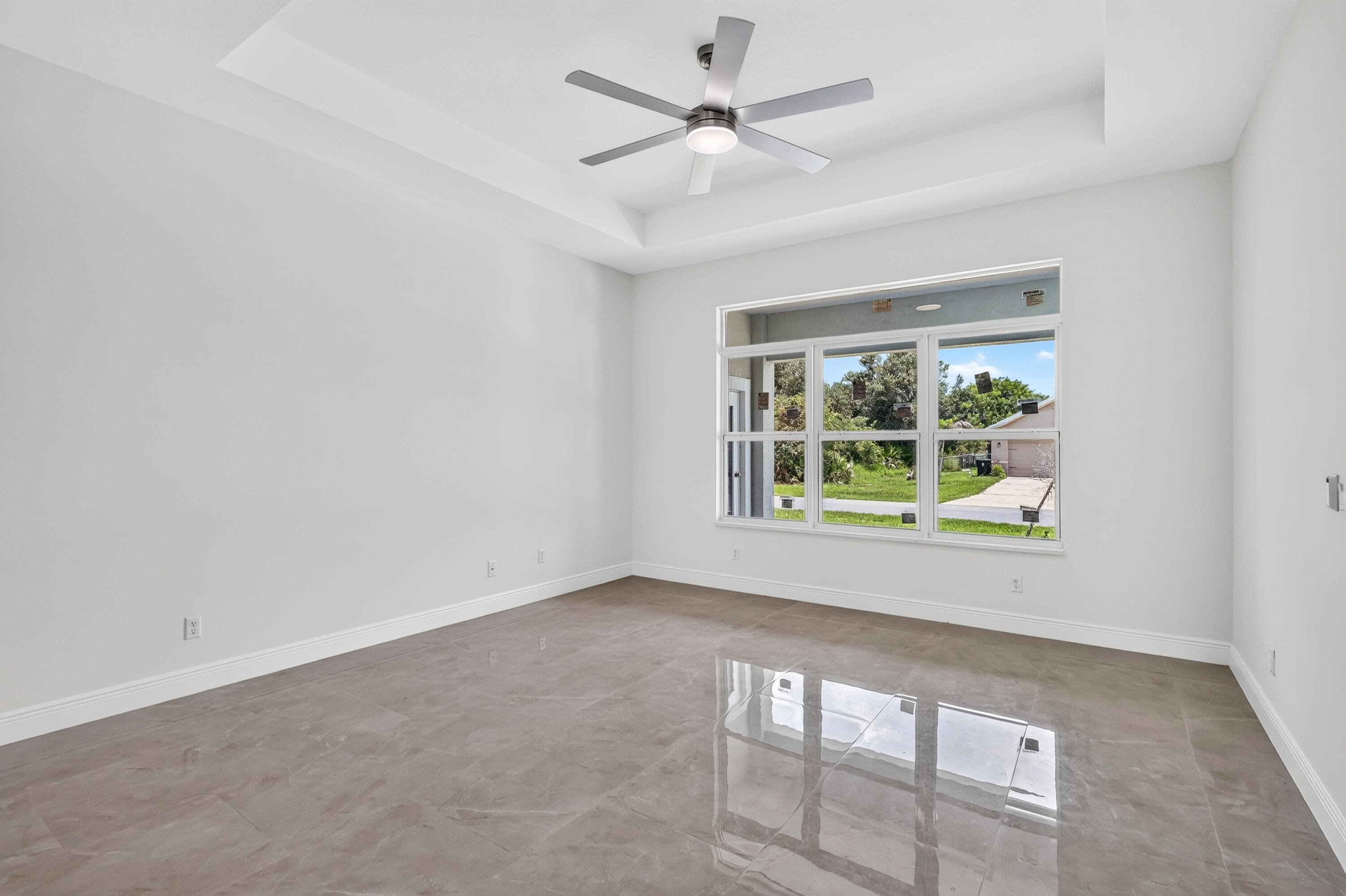 655 SW Seagull Terrace