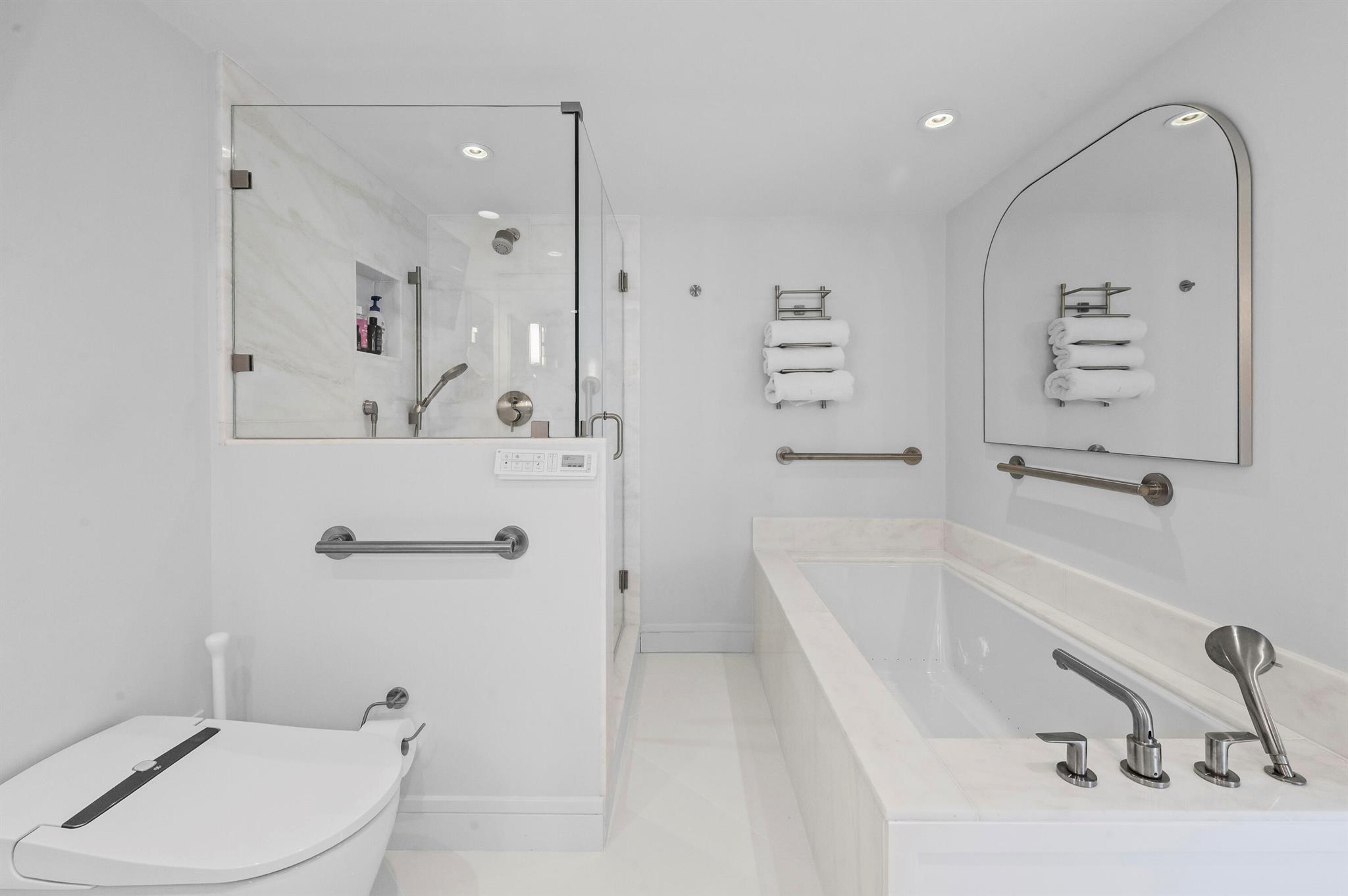 Ocean Towers Condominium, - Residential