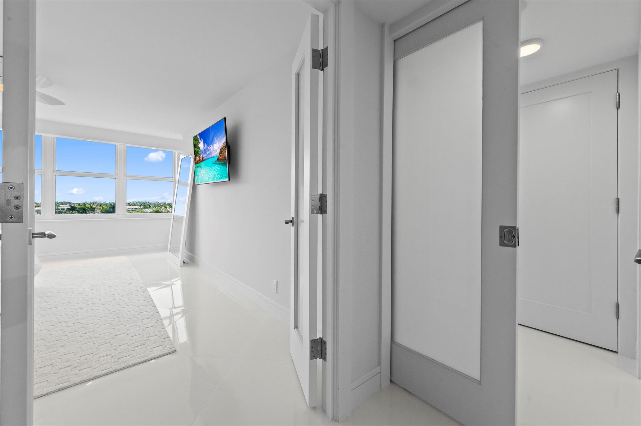 Ocean Towers Condominium, - Residential