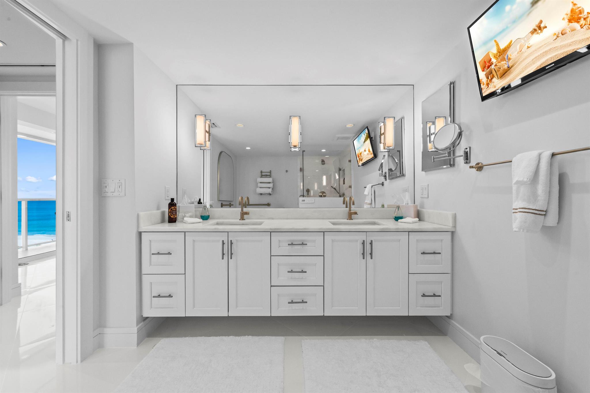 Ocean Towers Condominium, - Residential