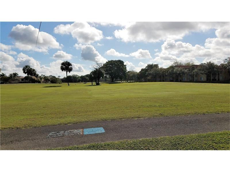HOLIDAY SPRINGS VILLAGE - Residential