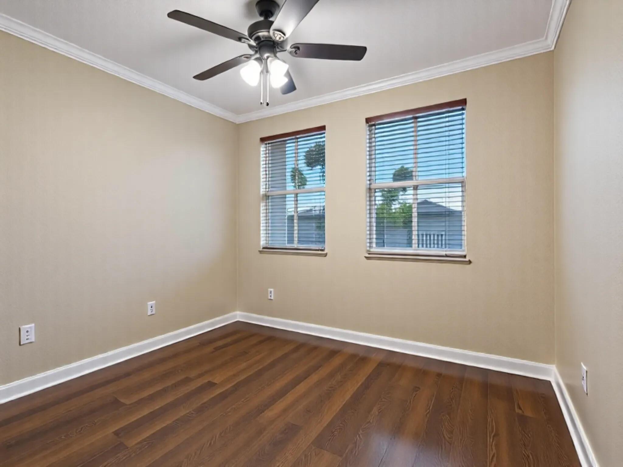 SHOMA VILLAS III AT ROYAL - Residential