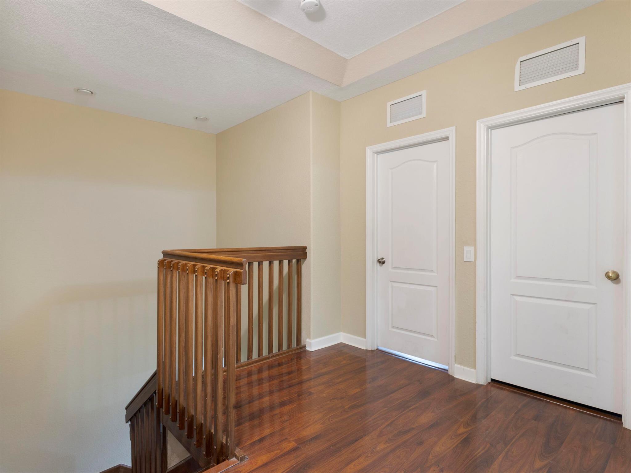 SHOMA VILLAS III AT ROYAL - Residential