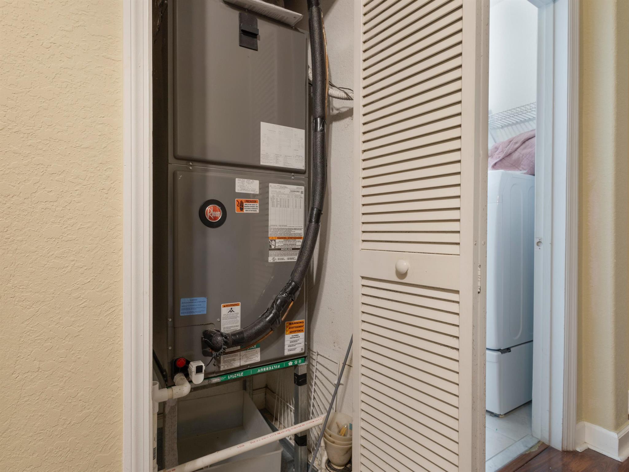 SHOMA VILLAS III AT ROYAL - Residential