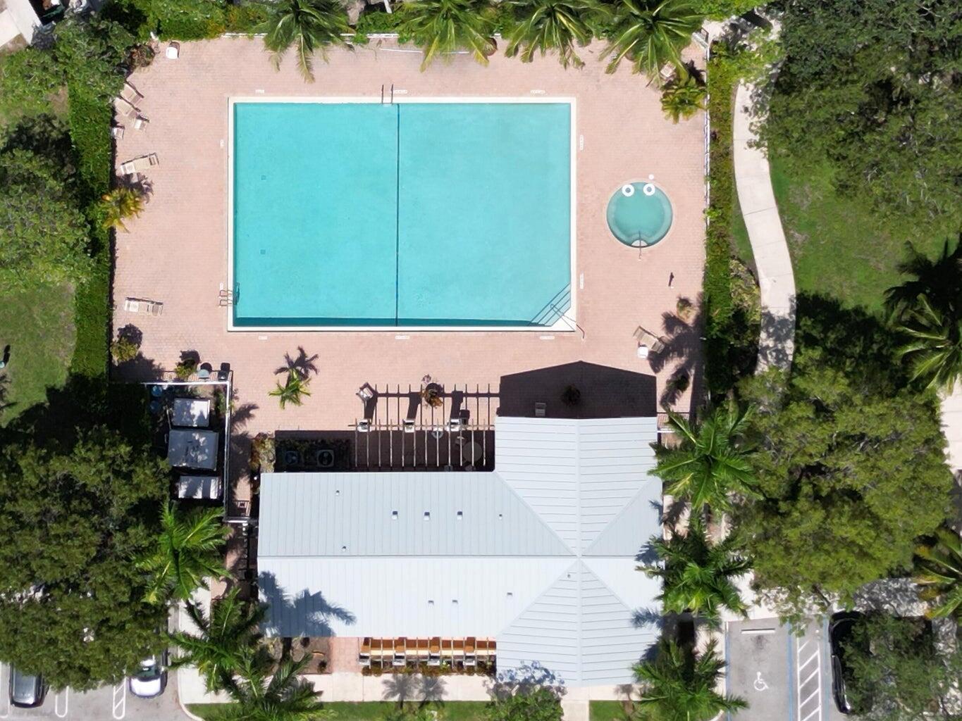 SHOMA VILLAS III AT ROYAL - Residential