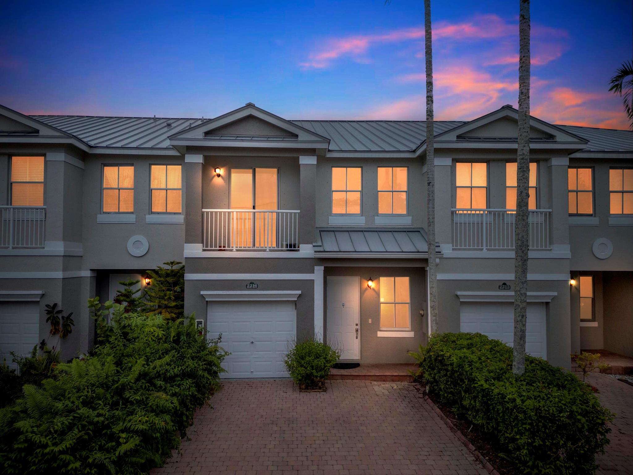 SHOMA VILLAS III AT ROYAL - Residential