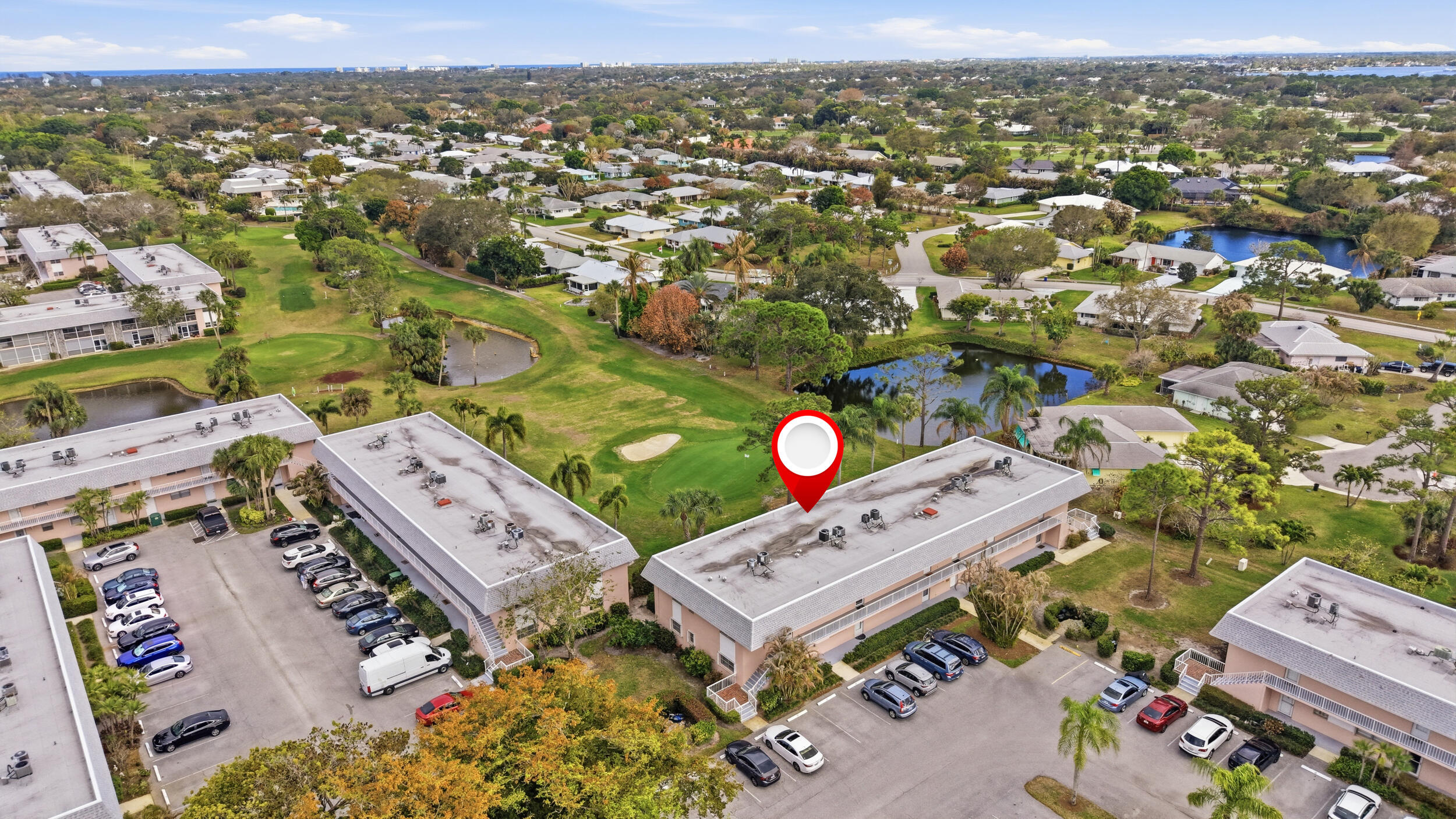 THE LITTLE CLUB CONDO - Residential