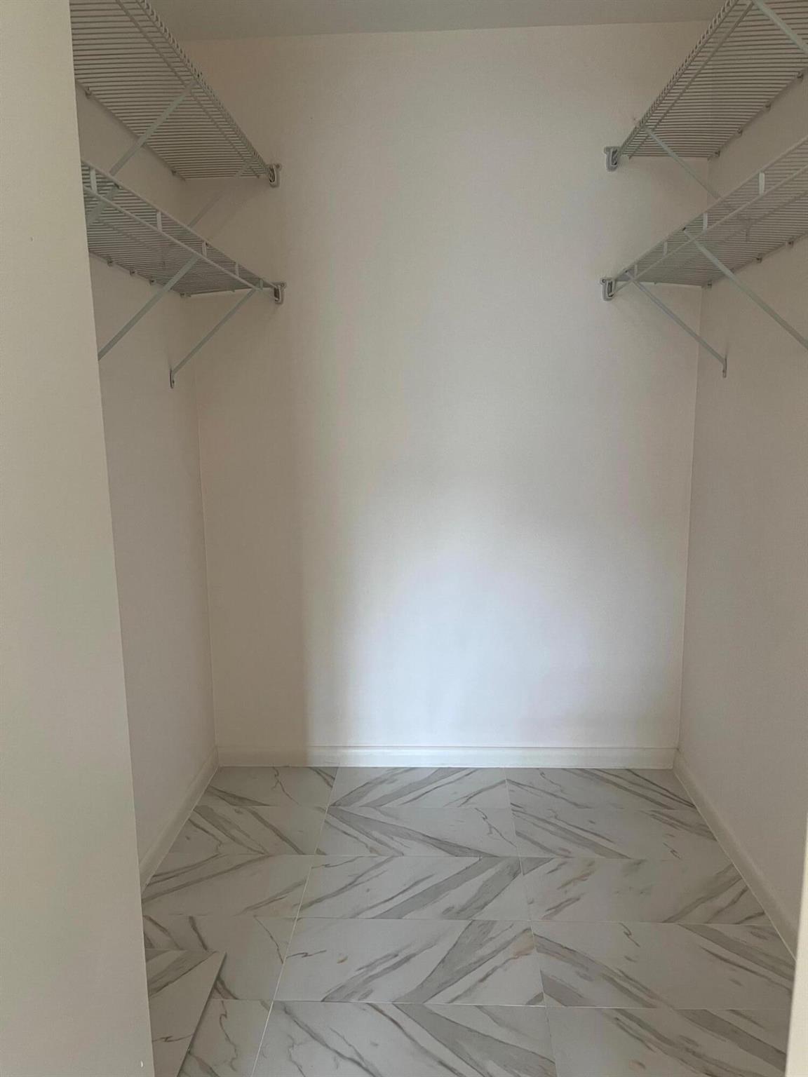 PINE RIDGE NORTH VILLAGE - Residential Lease