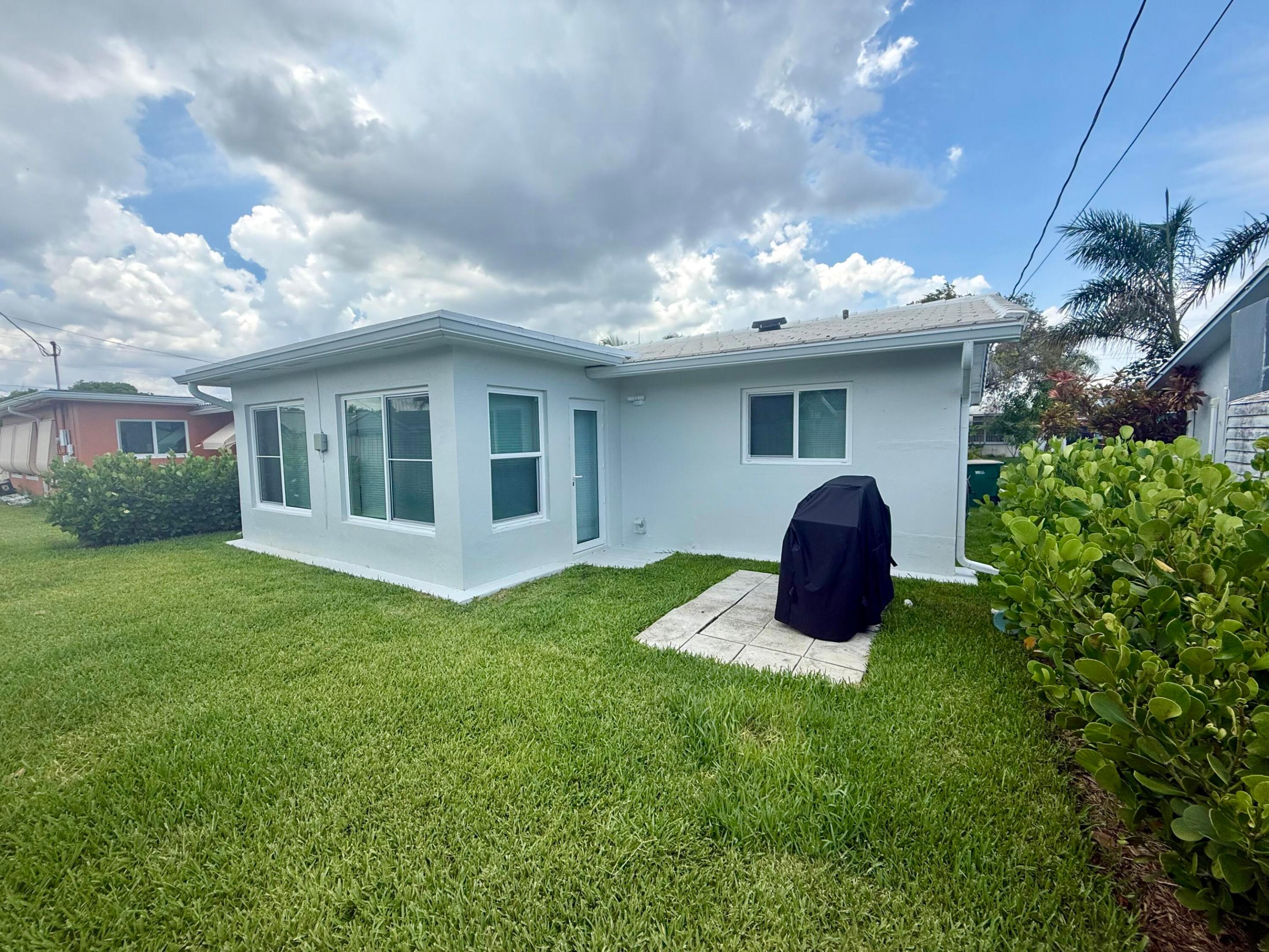 TAMARAC LAKES NORTH - Residential