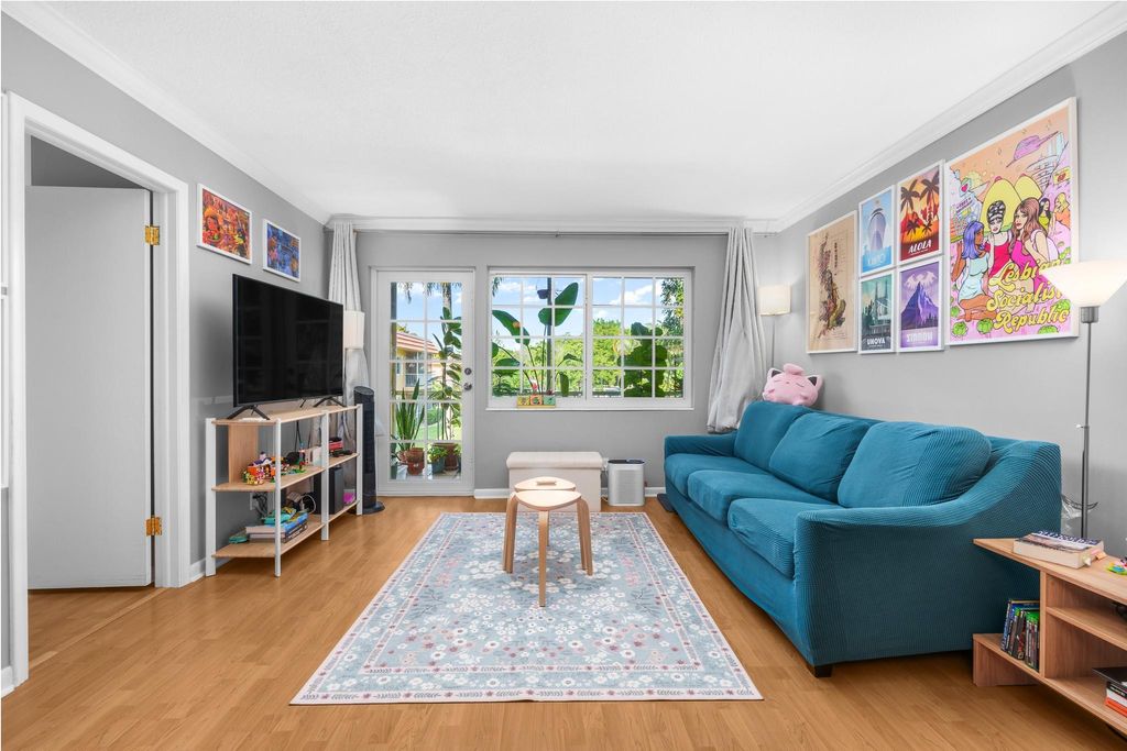 Photo of 300 NE 19th Ct #201N, Wilton Manors, FL 33305 (MLS # F10538780)