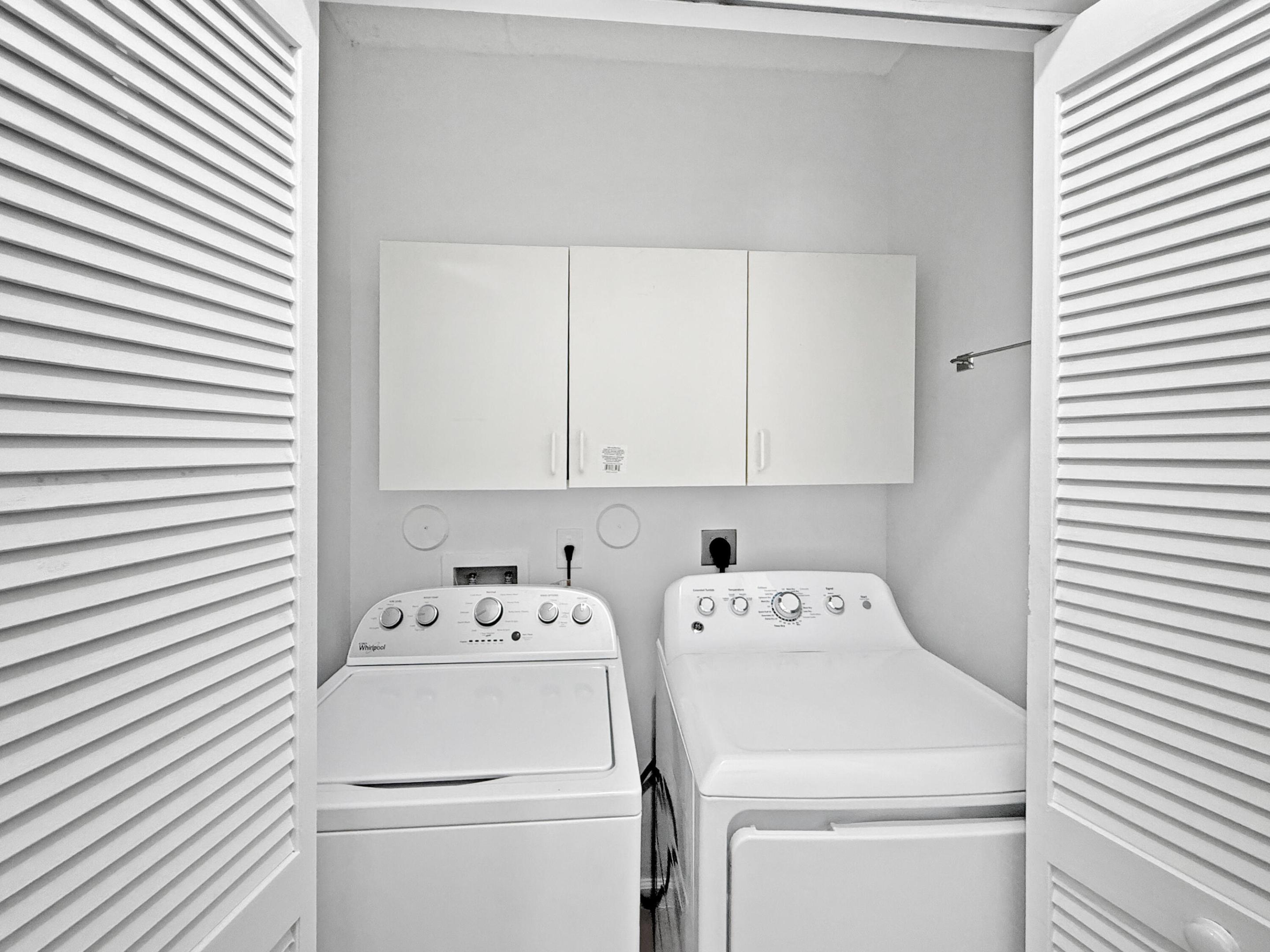 BANYAN OAKRIDGE - Residential Lease