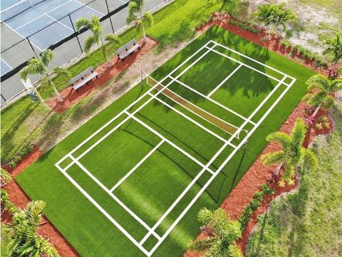 A home in Deerfield Beach