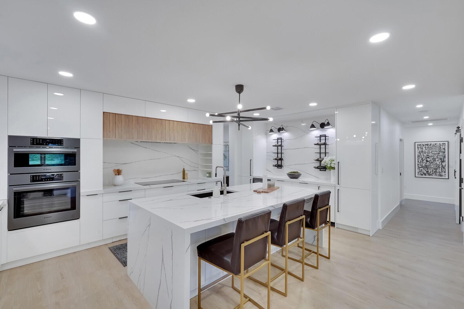 POLO ISLAND CONDO - Residential