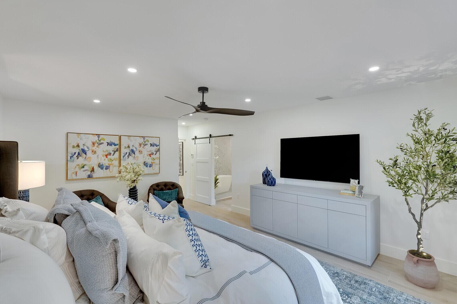 POLO ISLAND CONDO - Residential