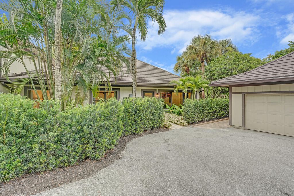 Photo of 2735 Polo Island Drive #K104, Wellington, FL 33414 (MLS # R11147447)