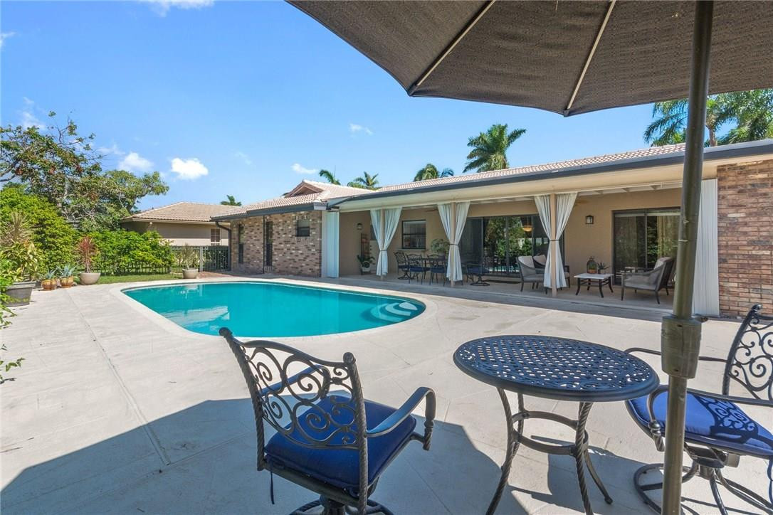 Boca Greens - Residential