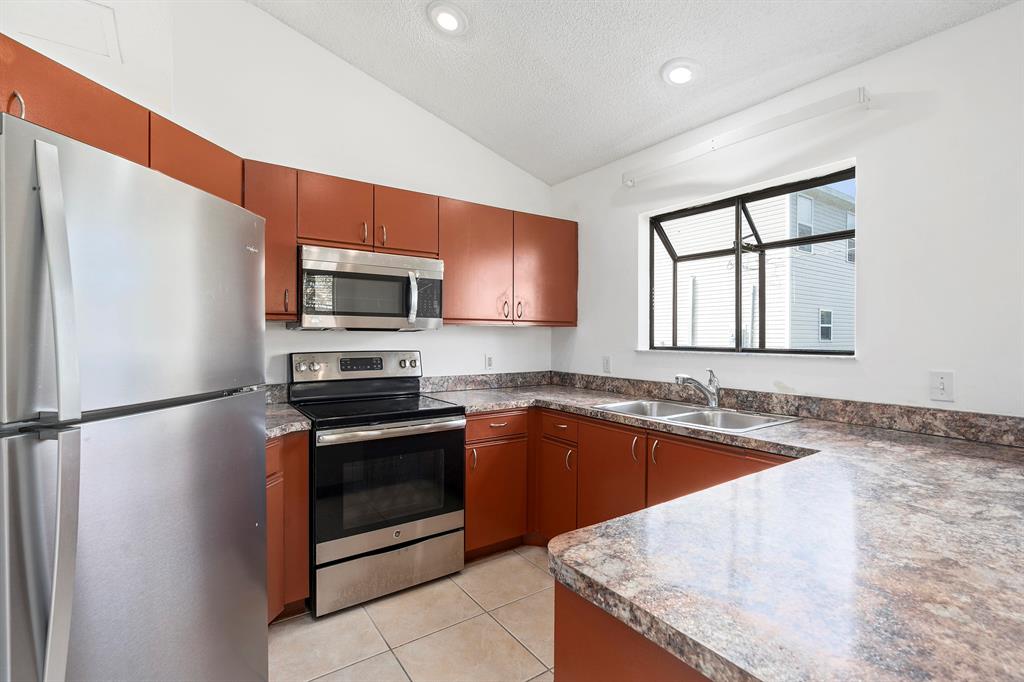 Port Saint Lucie Section 18 - Residential