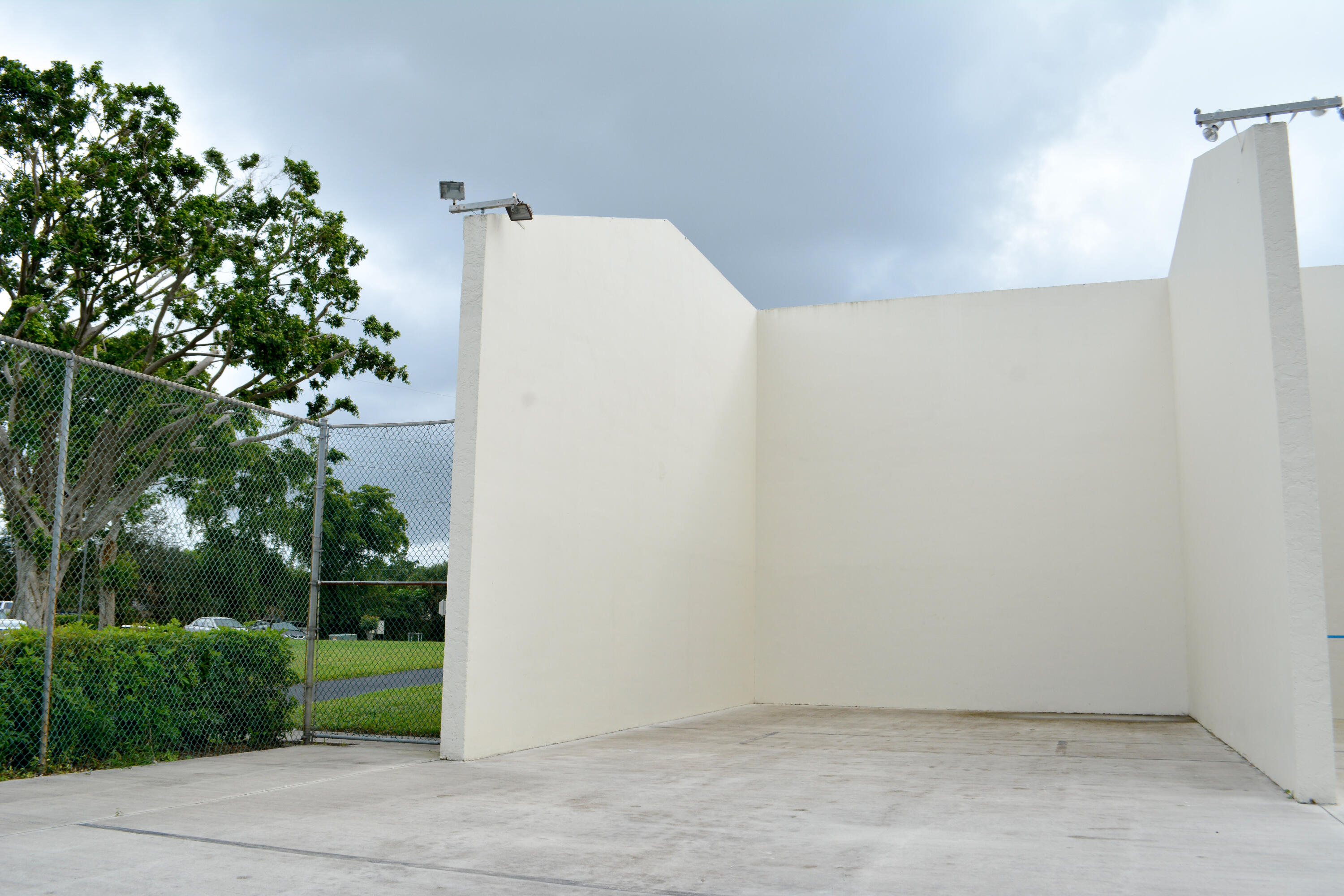 PALM CLUB VILLAGE I CONDO - Residential