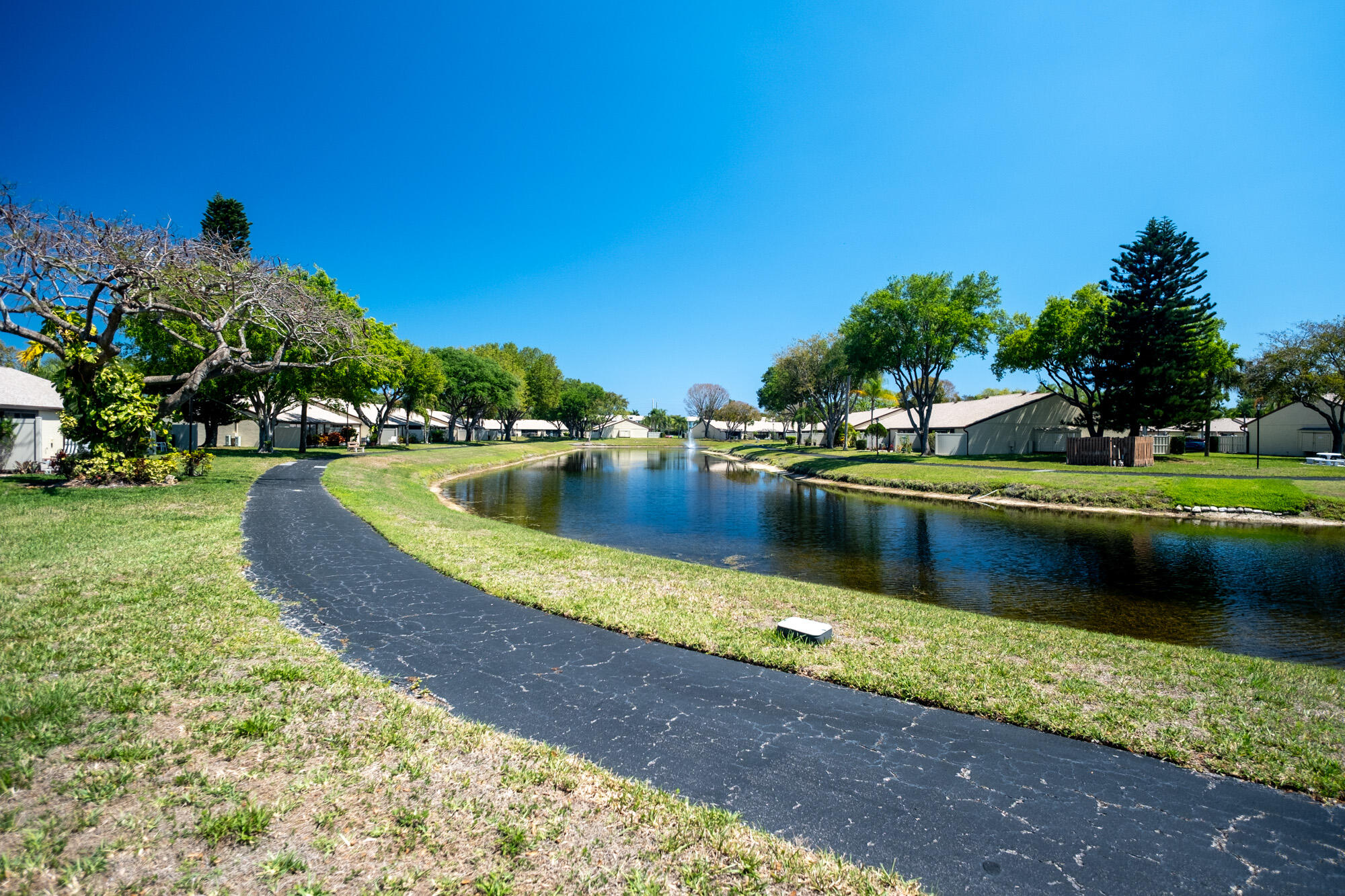 PALM CLUB VILLAGE I CONDO - Residential