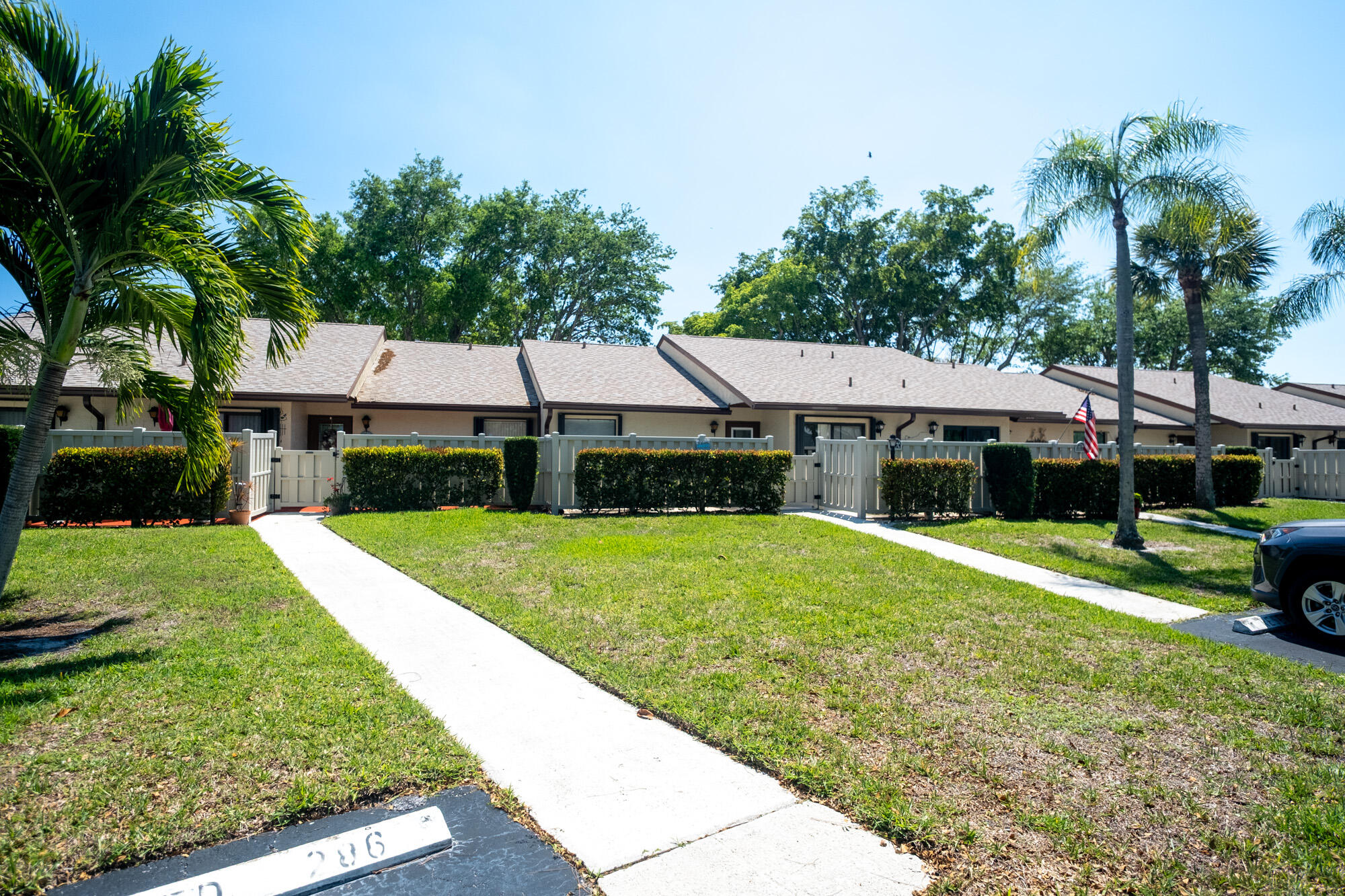 PALM CLUB VILLAGE I CONDO - Residential