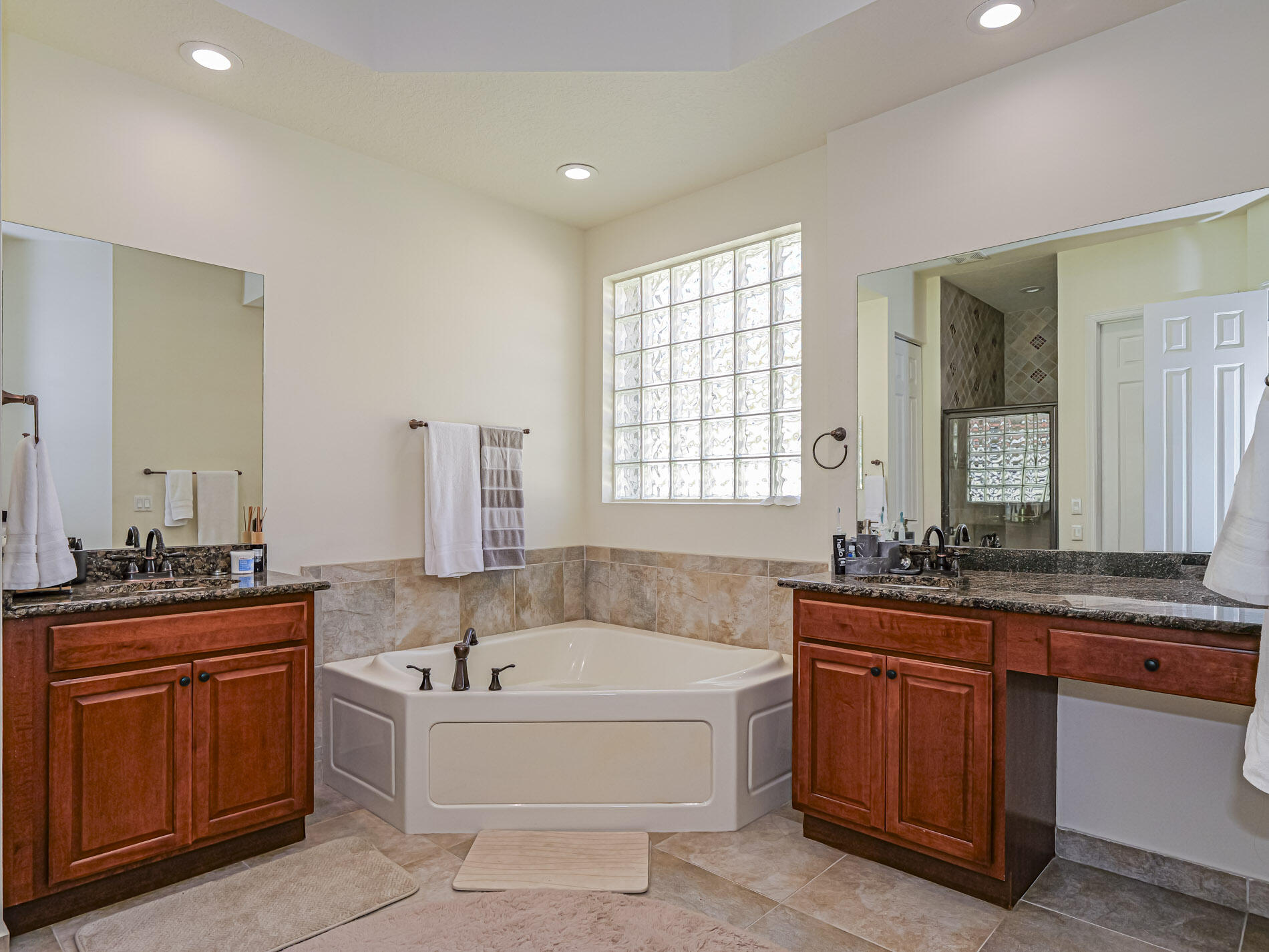 VEROLAGO PHASE 1 - Residential