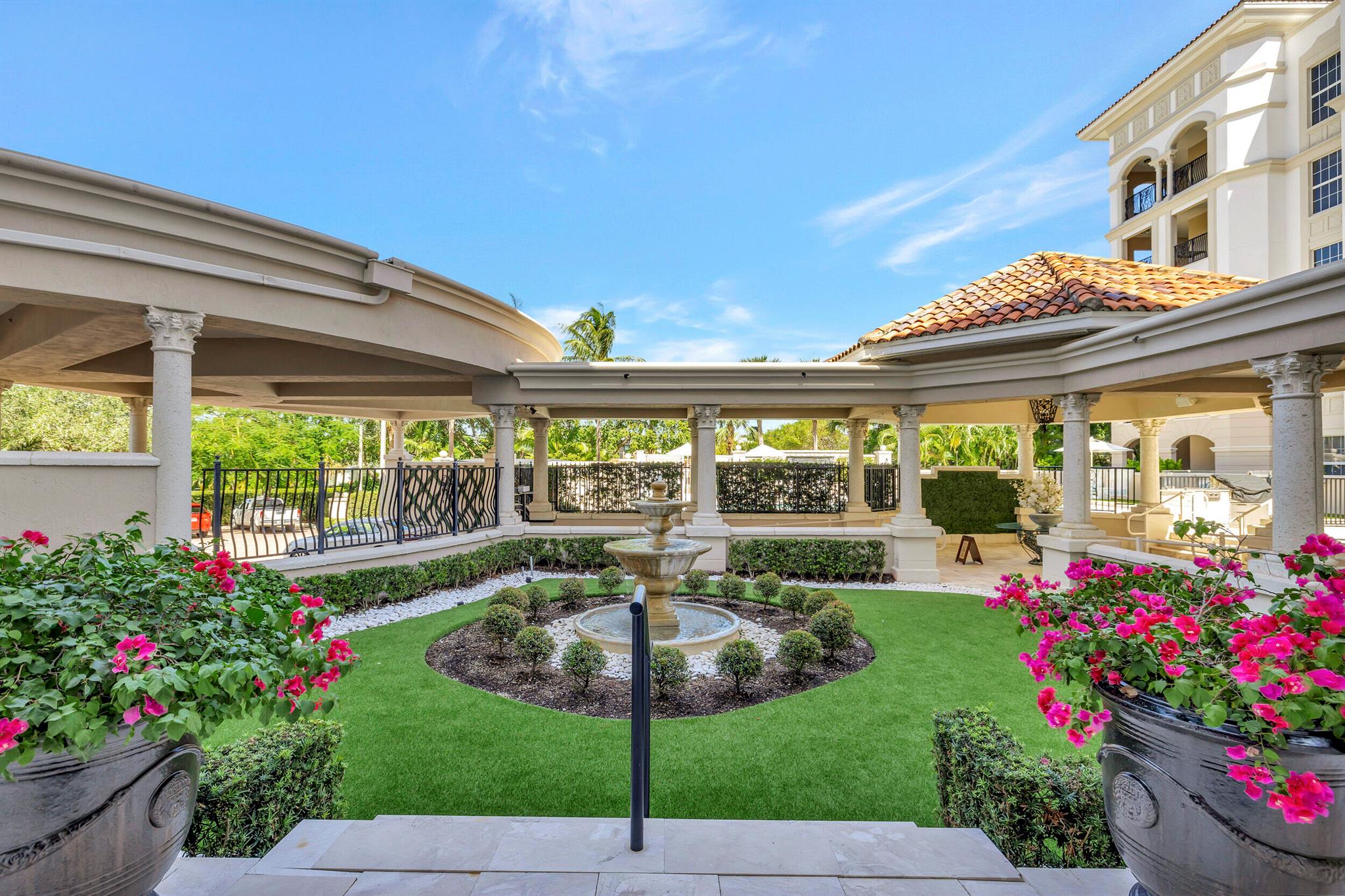 MERIDIAN AT ONE NORTH OCE - Residential