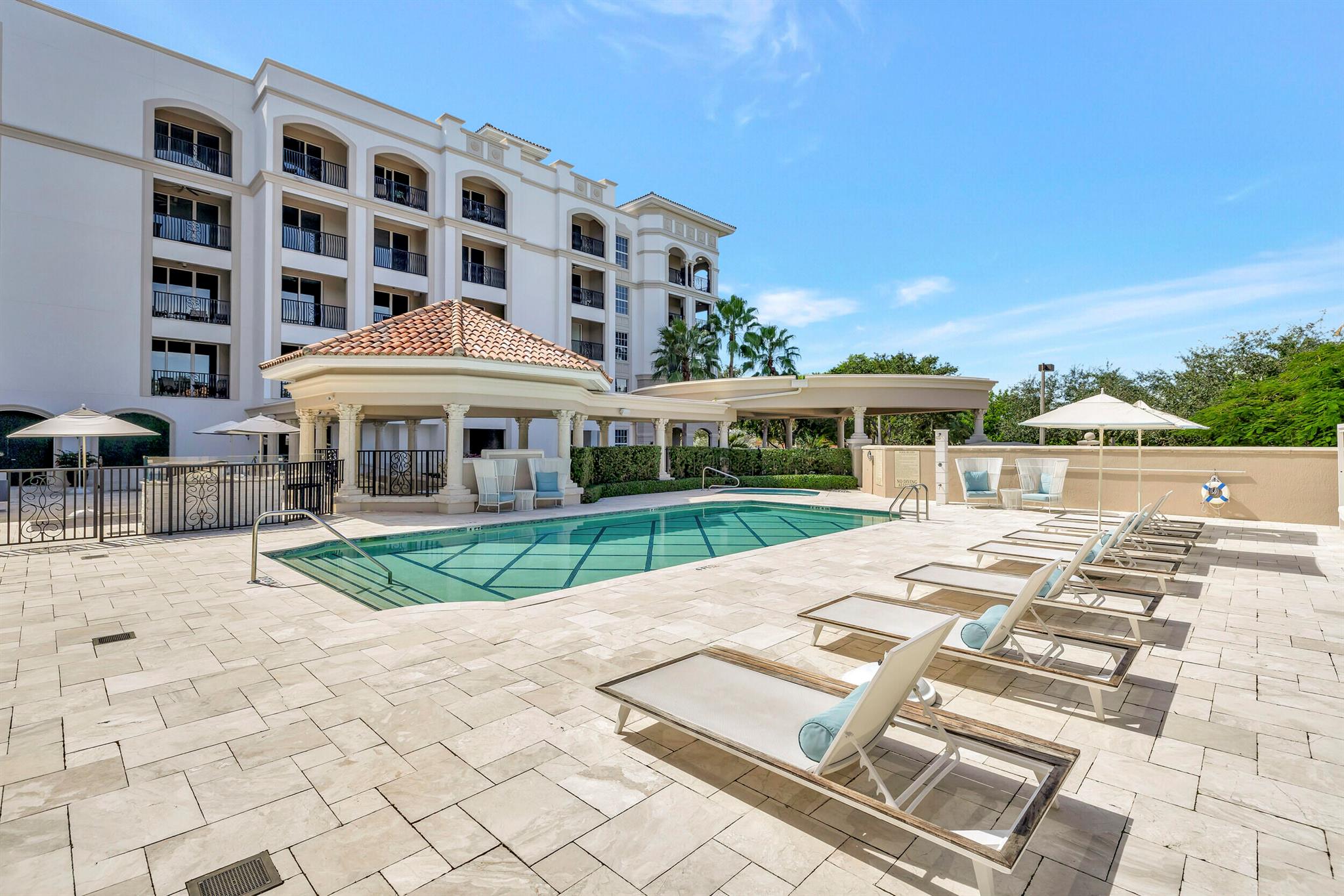 MERIDIAN AT ONE NORTH OCE - Residential