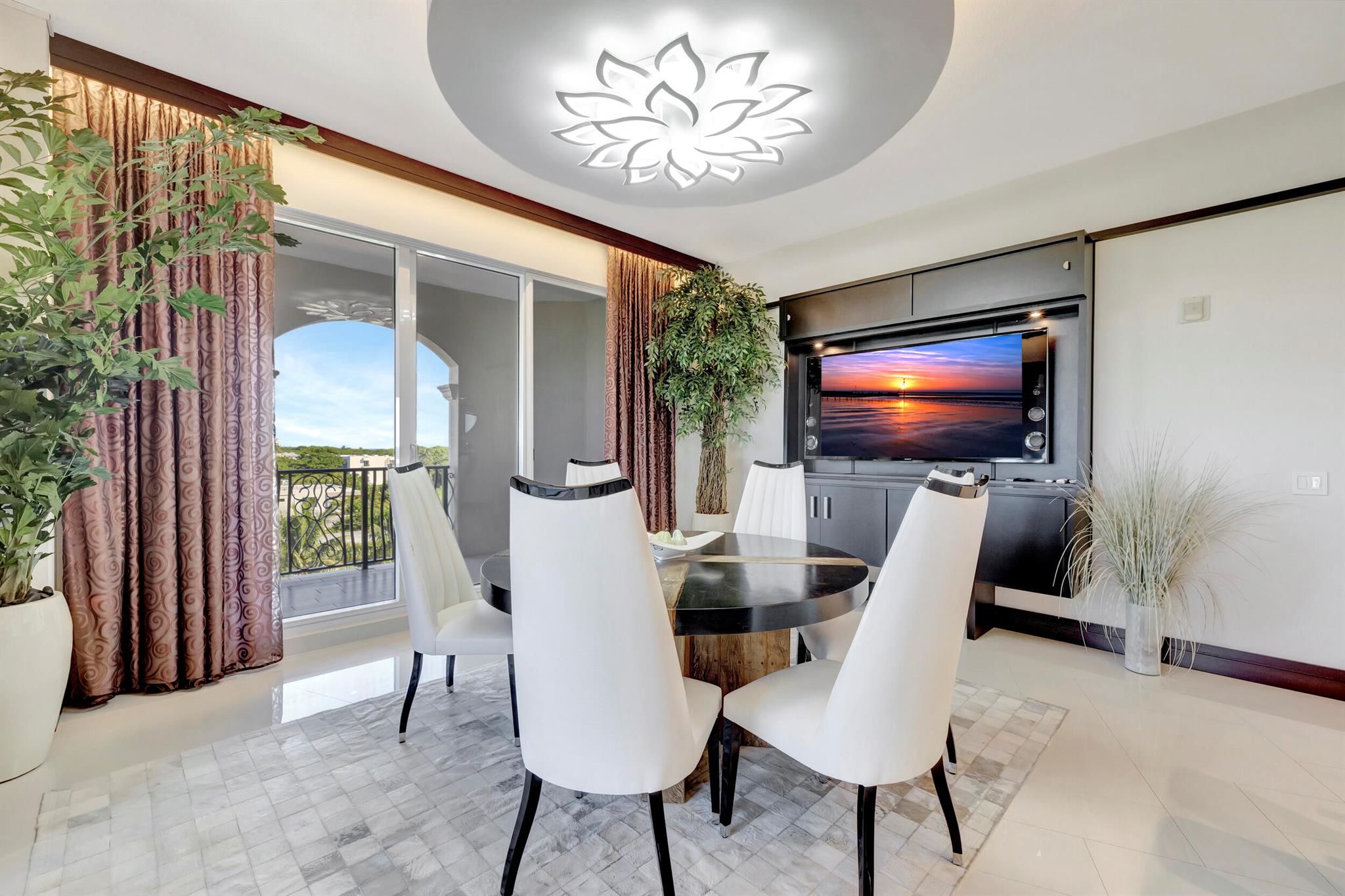 MERIDIAN AT ONE NORTH OCE - Residential