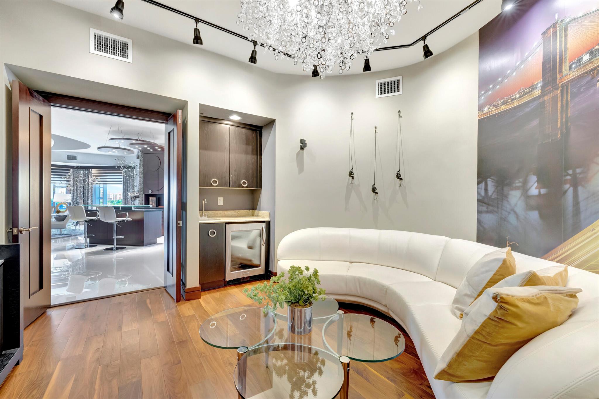 MERIDIAN AT ONE NORTH OCE - Residential