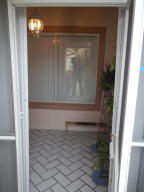 LANTERN WALK 2 - Residential