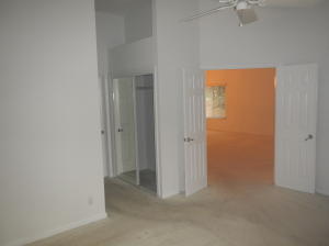 LANTERN WALK 2 - Residential