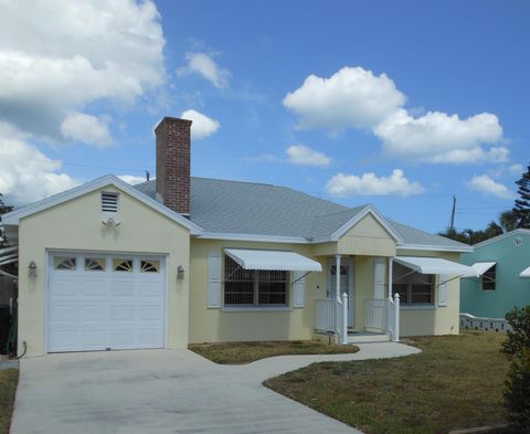 Photo of 1610 Binney Drive, Fort Pierce, FL 34949 (MLS # R11074588)