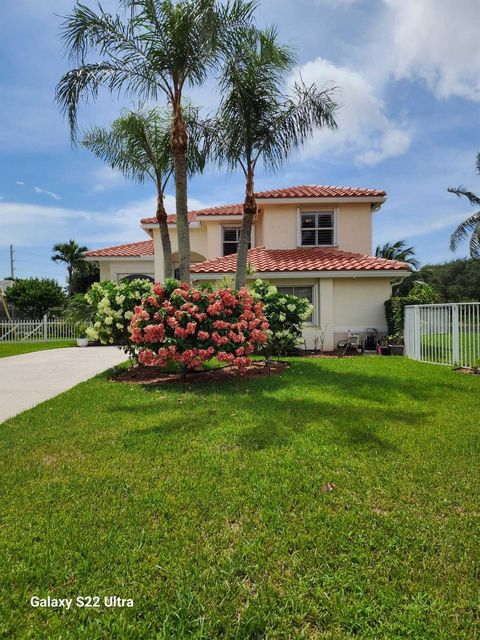 A home in Lake Worth