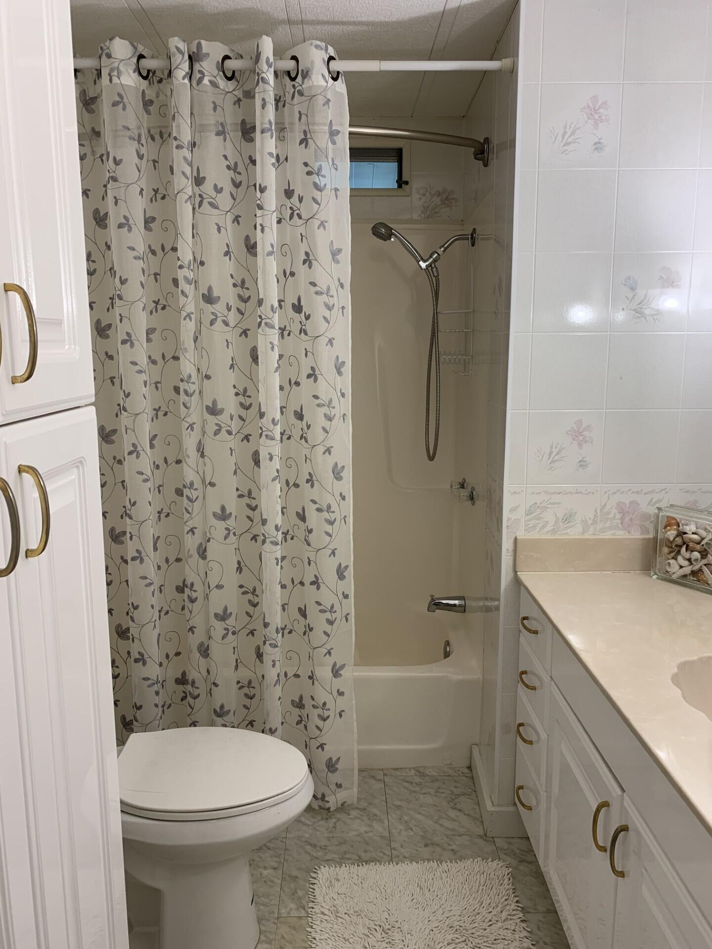 Spanish Lakes Riverfront - Residential