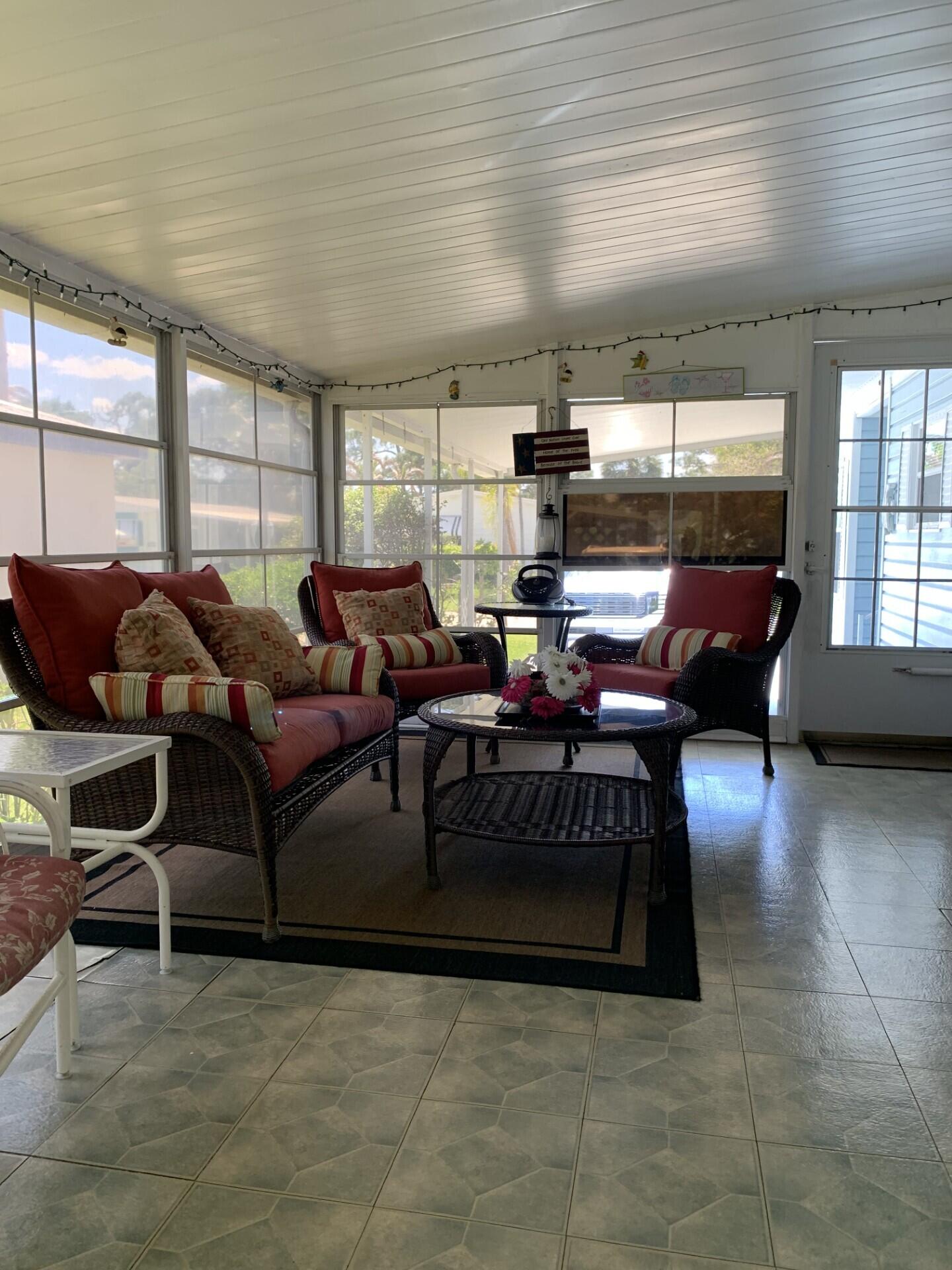 Spanish Lakes Riverfront - Residential