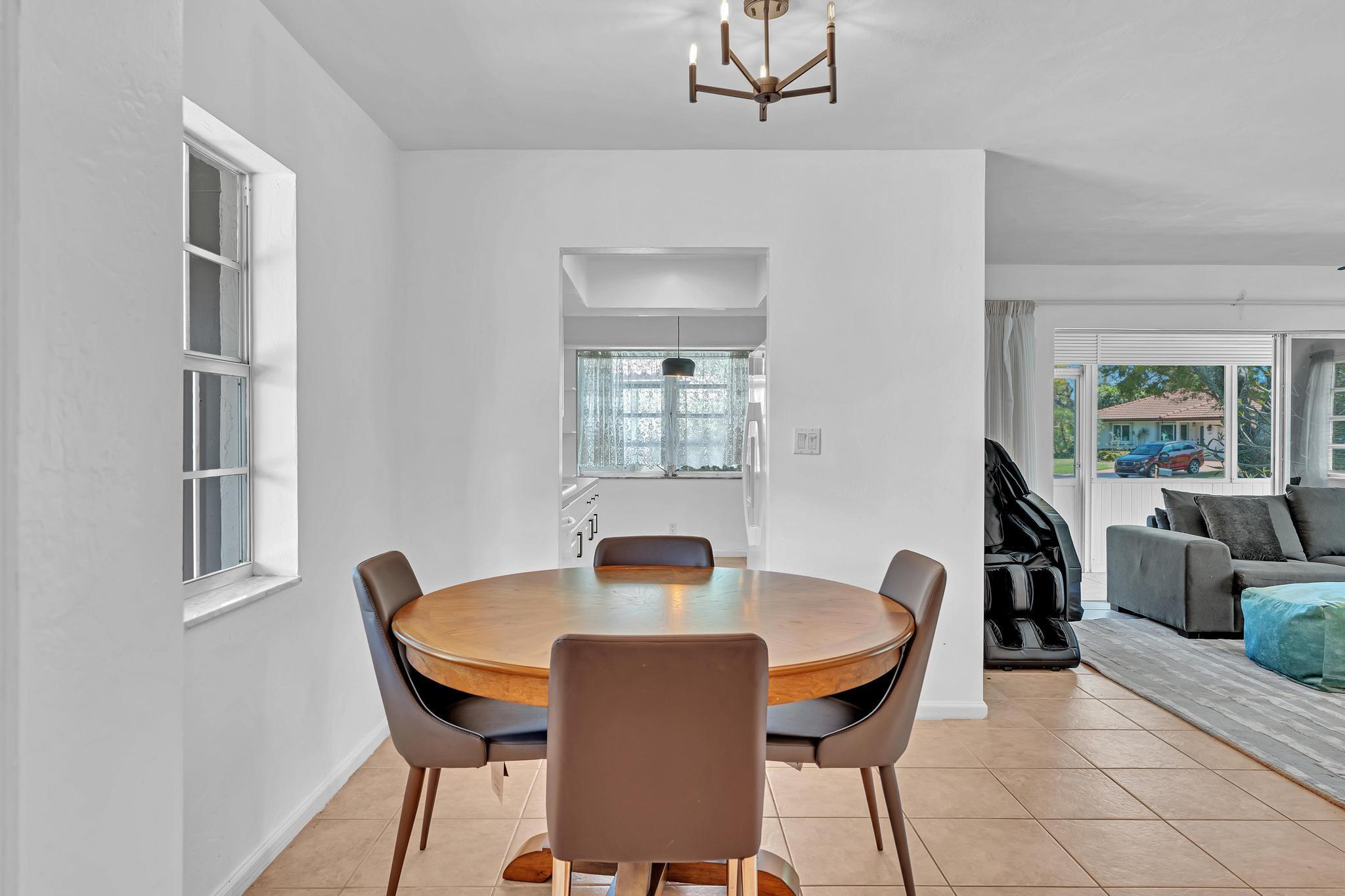 KNOB HILL SUB - Residential Lease