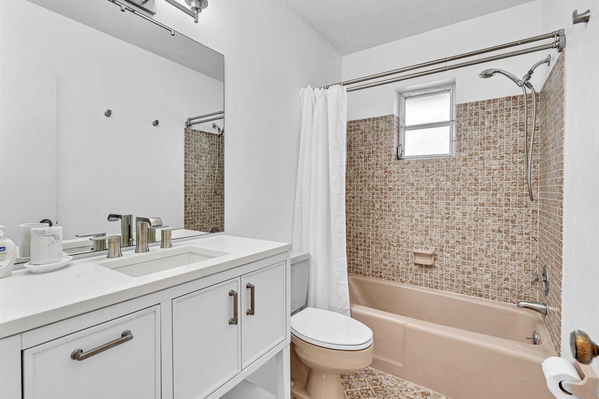 KNOB HILL SUB - Residential Lease