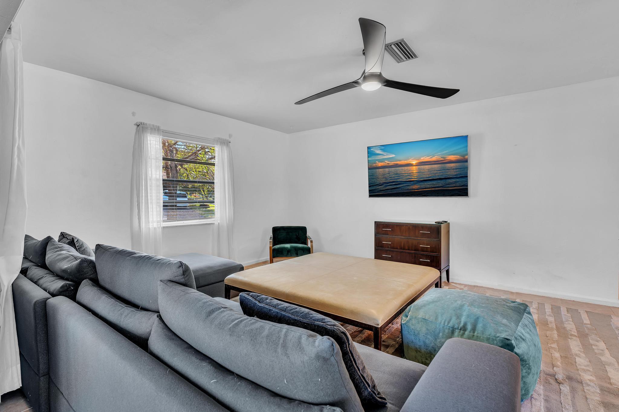 KNOB HILL SUB - Residential Lease