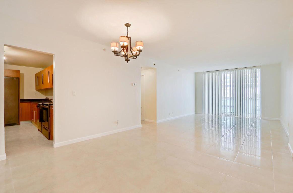 3001 S Ocean Drive 201