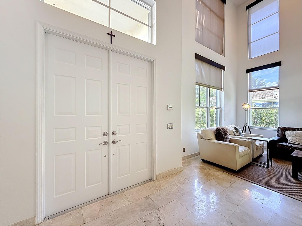 Weston Hills-Victoria P. - Residential