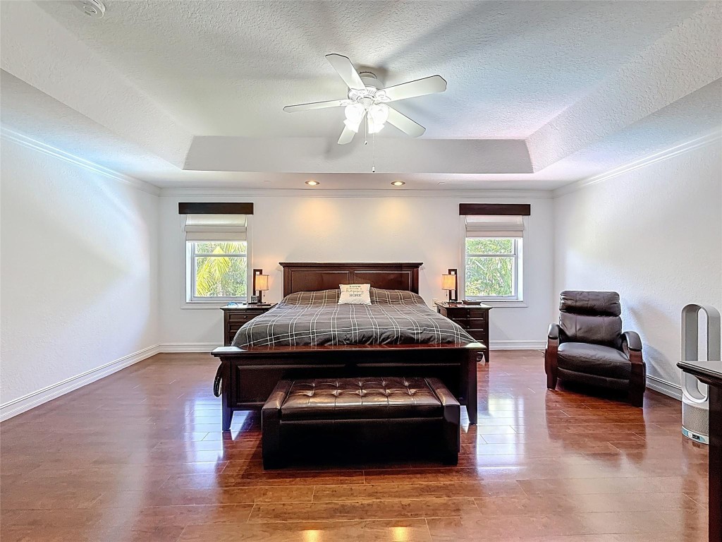 Weston Hills-Victoria P. - Residential