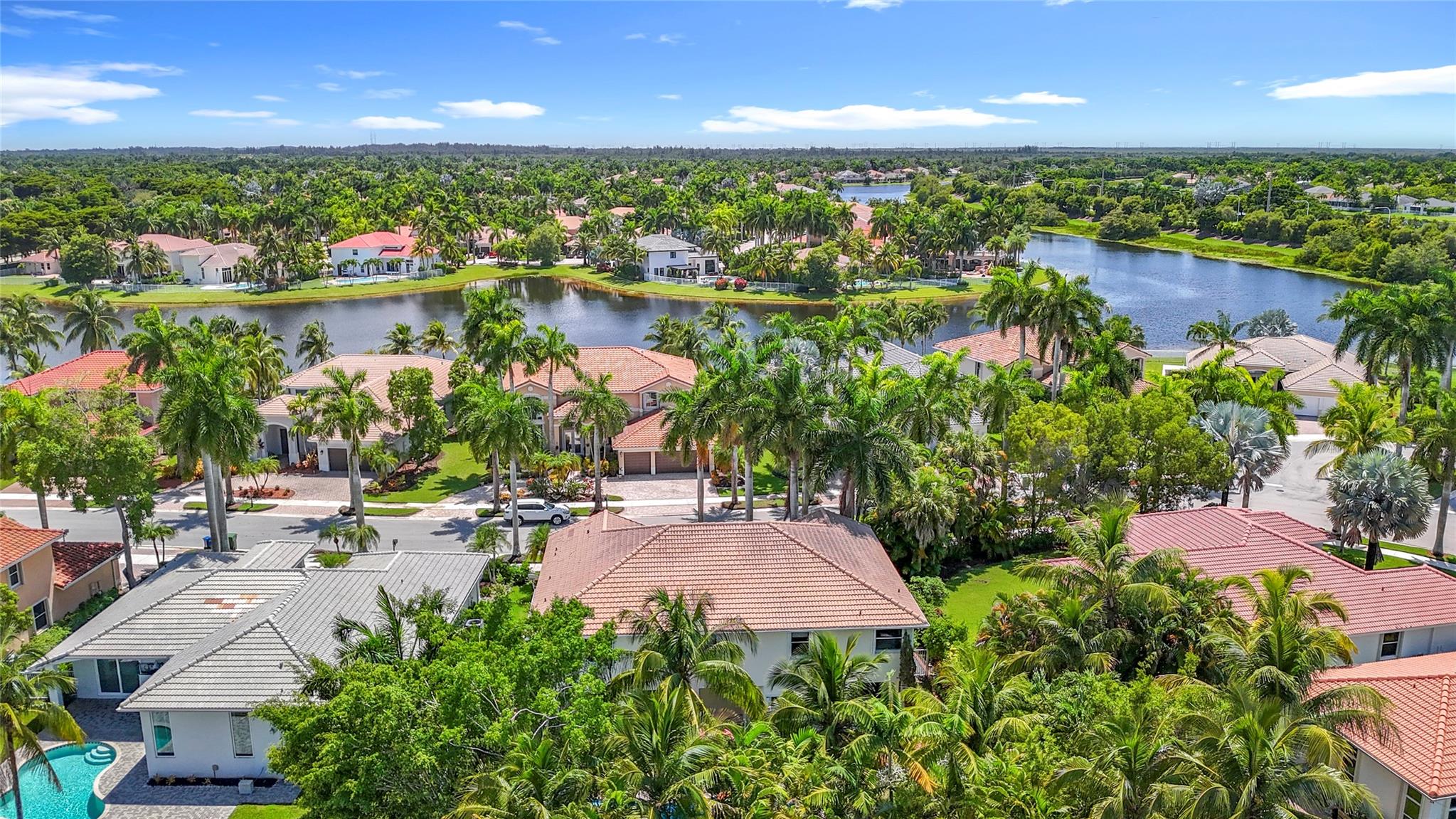 Weston Hills-Victoria P. - Residential