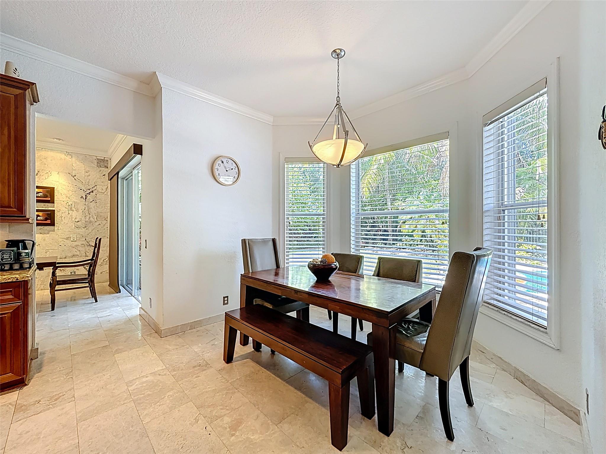 Weston Hills-Victoria P. - Residential