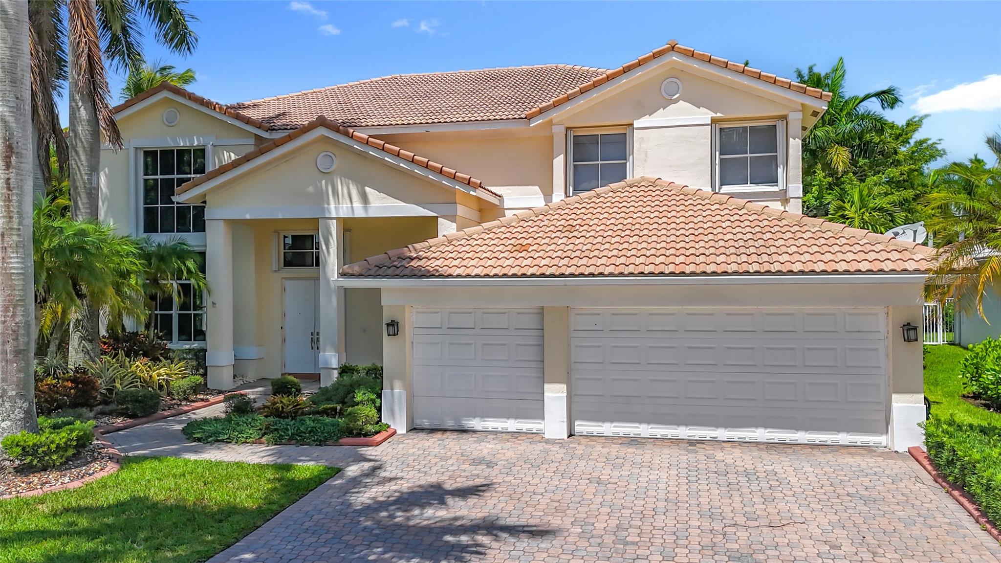 Weston Hills-Victoria P. - Residential