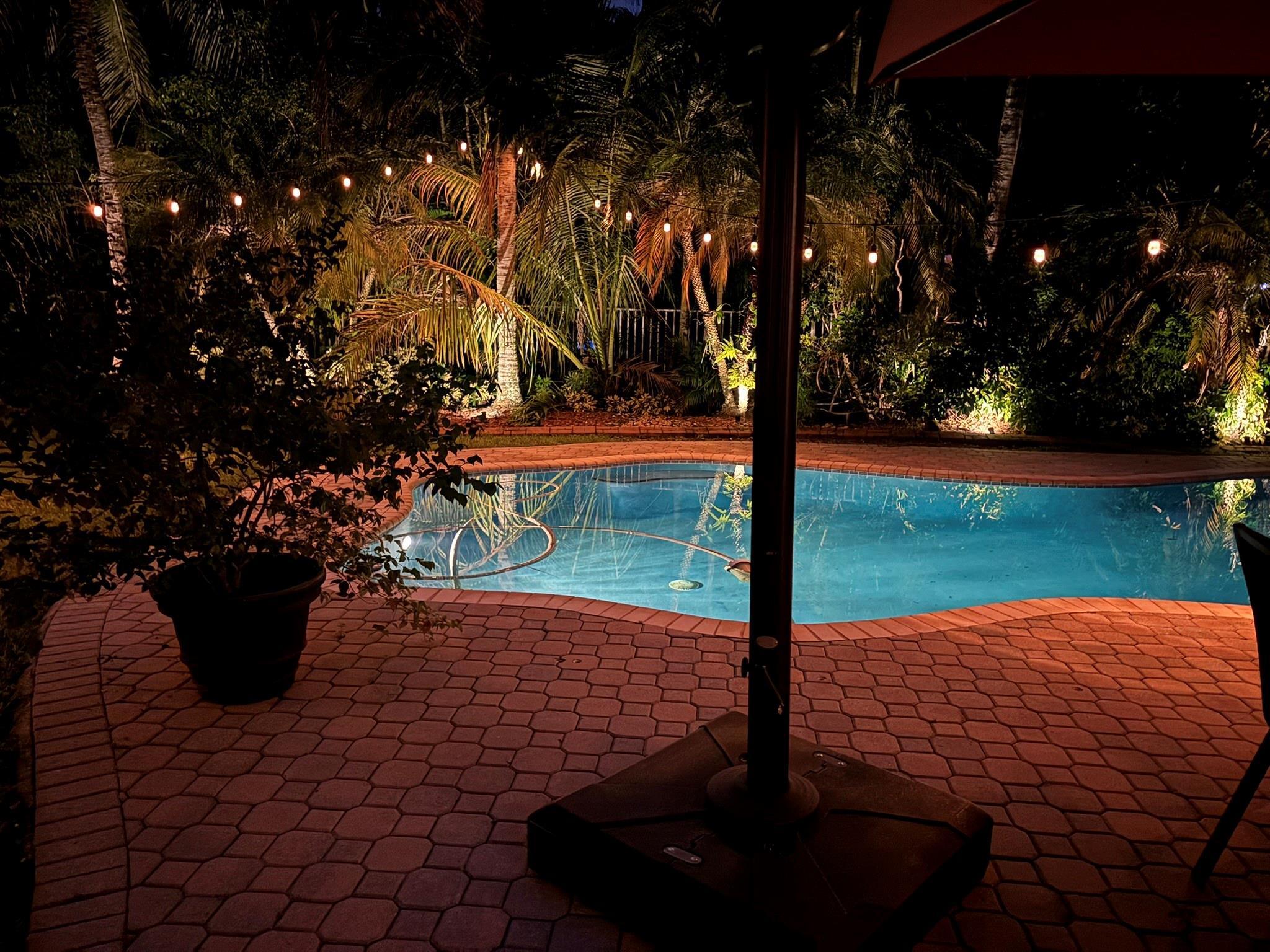 Weston Hills-Victoria P. - Residential